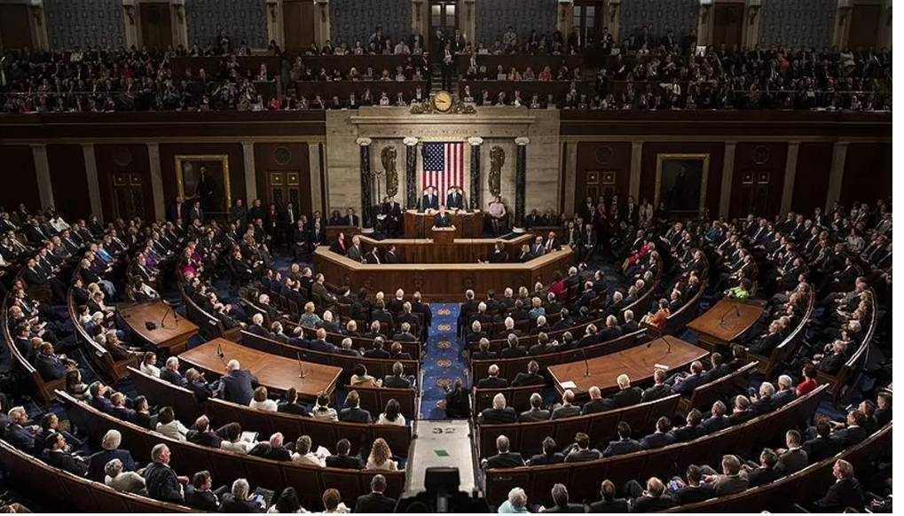 ABD Senatosu, Trump yönetiminin Venezuela'ya askeri müdahalesini sınırlayan tasarıyı reddetti