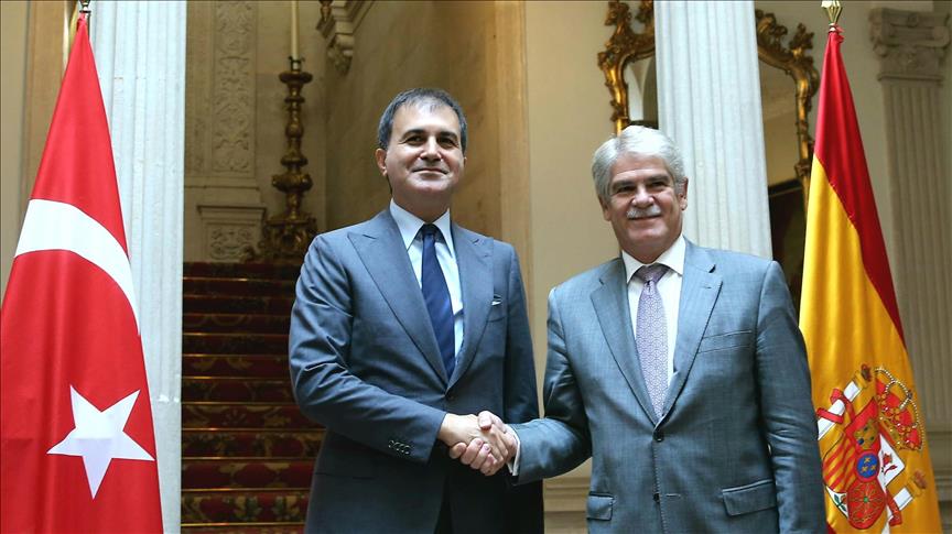 AB Bakanı Çelik İspanya Dışişleri Bakanı Dastis ile görüştü