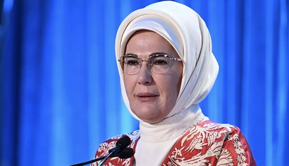 Emine Erdoğan'dan "Kalanlar" Filistin Sergisi'ne ilişkin paylaşım: Filistin'i savunmak, insan kalma hakkımızı savunmaktır