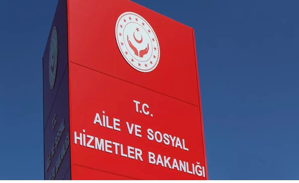 Bakanlıktan Çocuk Evleri Sitesi'ne yönelik iddialara yalanlama