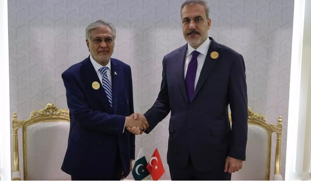 Bakan Fidan, Pakistanlı mevkidaşı Dar ile telefonda görüştü