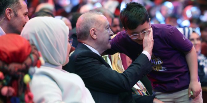 Cumhurbaşkanı Erdoğan: Savaşların bedelini masum çocuklar ödüyor