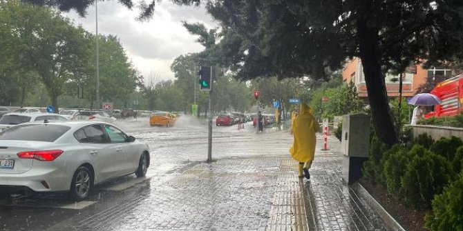 16 il için "sarı" uyarı: Kuvvetli yağışa dikkat