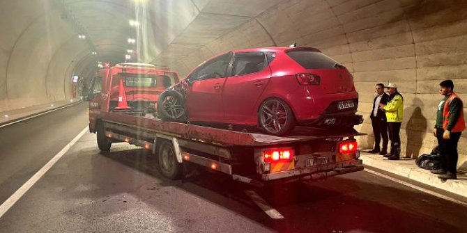 Bursa'da otomobille motosiklet çarpıştı: 1 ölü