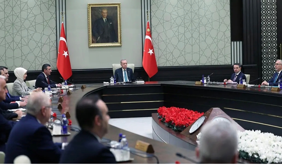 Kabine bugün yoğun gündemle toplanıyor