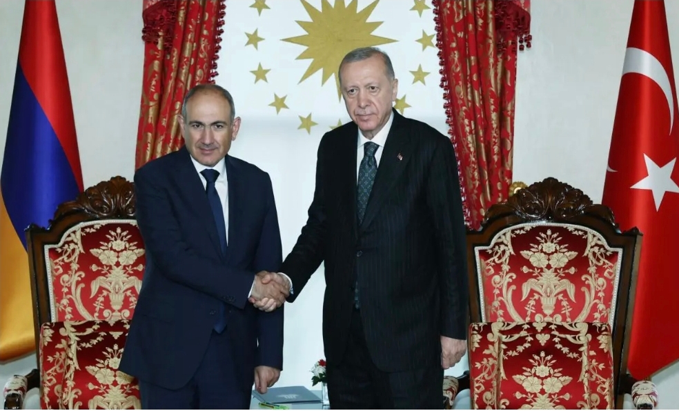 Cumhurbaşkanı Erdoğan, Ermenistan Başbakanı Paşinyan ile telefonda görüştü