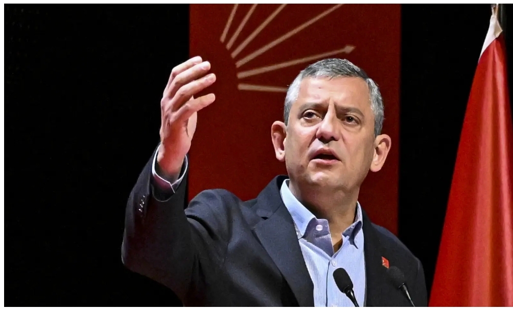 CHP'de skandal iddia: Özgür Özel partisinin kasasını boşalttı!