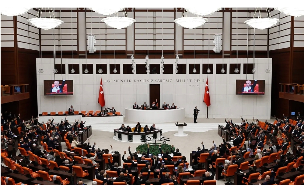 CHP'deki istifalar sonrası Meclis'te dengeler değişti! İşte yeni sandalye dağılımı