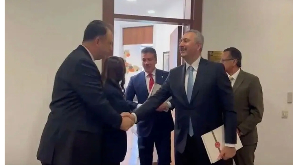 "Terörsüz Türkiye" düzenlemesi... AK Parti heyeti, CHP Grubu ile görüştü