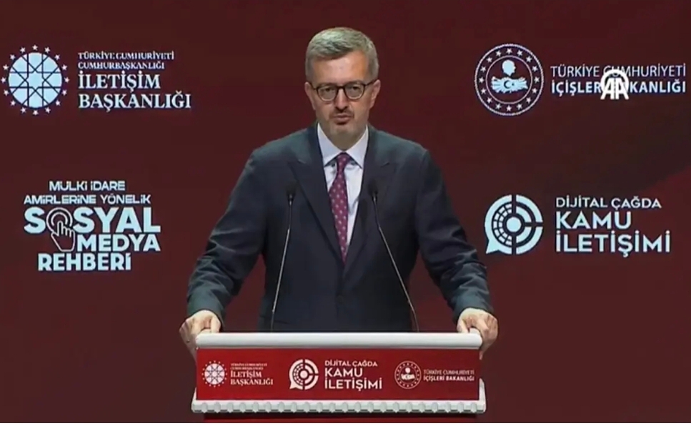 "Tarihi ve köklü bir dönüşüm sürecinden geçiyoruz" İletişim Başkanı Duran: Güvenli kamu iletişimini esas alıyoruz