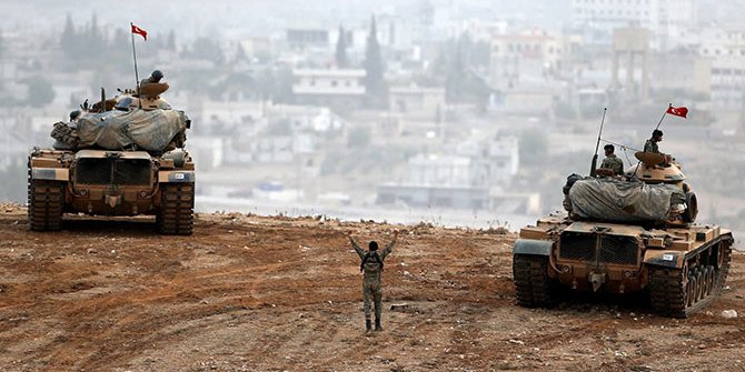 Afrin'de 3 köy teröristlerden temizlendi