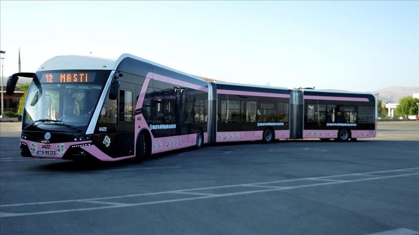 Malatya'da 'pembe trambüs' uygulaması
