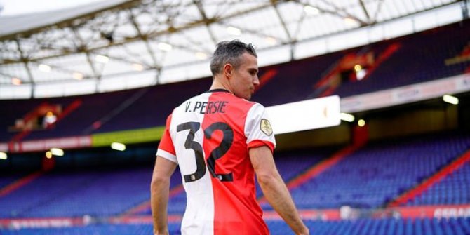 Robin van Persie, Feyenoord'u da bezdirdi