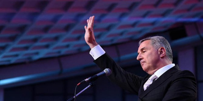Karadağ Cumhurbaşkanlık seçimlerini Milo Djukanovic kazandı 