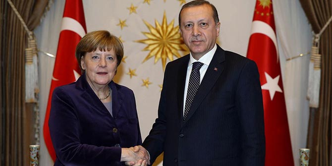 Cumhurbaşkanı Erdoğan Merkel ile telefonda görüştü