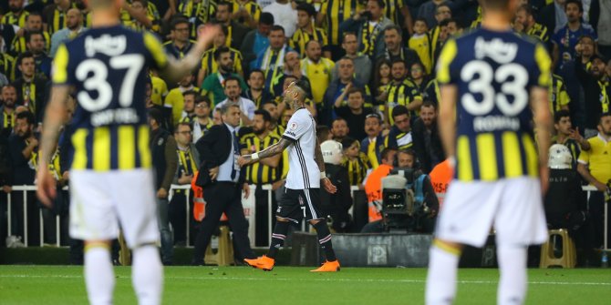Fenerbahçe - Beşiktaş derbisi tatil edildi