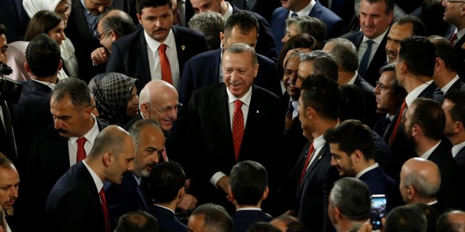 Cumhurbaşkanı Erdoğan'dan İYİ Parti'ye geçen 15 vekil için ilk açıklama
