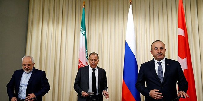 Türkiye-Rusya-İran dışişleri bakanları Moskova'da toplanıyor
