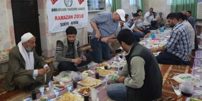 İHH Afrin'de her gün 10 bin kişiye iftar yemeği veriyor
