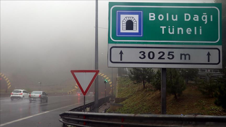Bolu Dağı Tüneli'nden bayramda 620 bin araç geçti