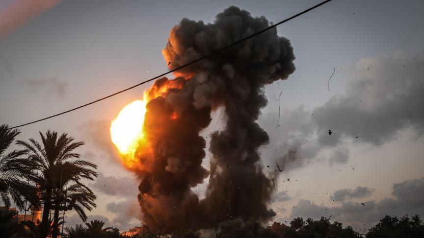 Gazze sınırına hava saldırısı!