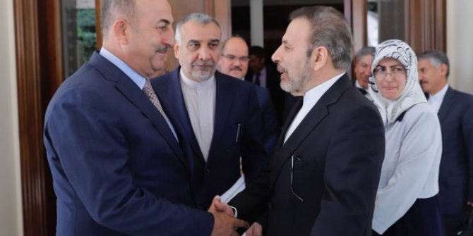 Mevlüt Çavuşoğlu İran Vaizi ile görüştü