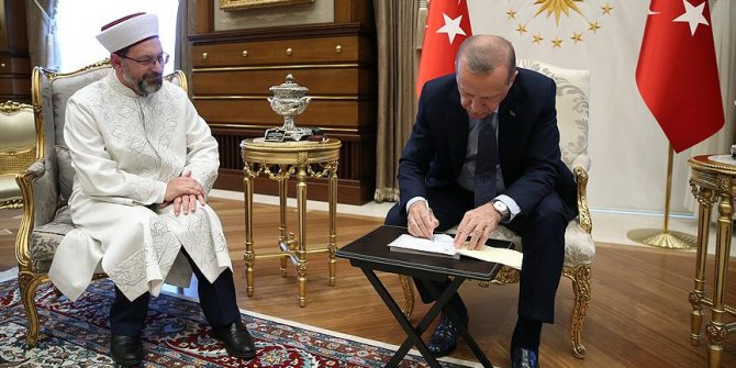 Cumhurbaşkanı Erdoğan'dan kurban bağışı