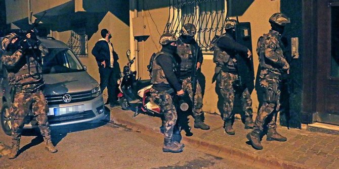 İzmir ve İstanbul'da Kritik Şafak Operasyonu: 20 gözaltı