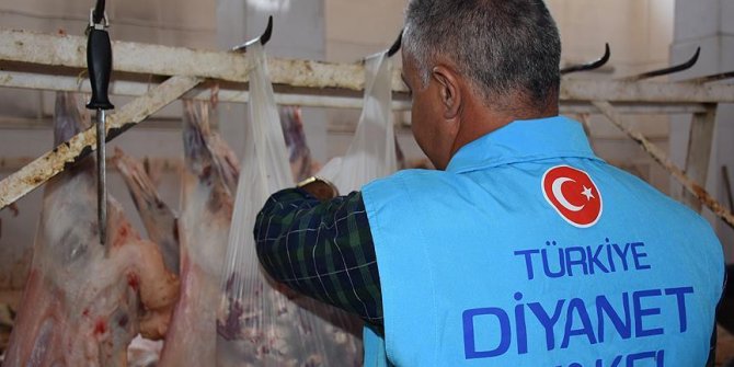 TDV Gazze'de kurban eti dağıtımına başladı