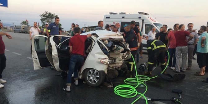 Karadeniz Sahil Yolu'nda trafik kazası: 2 Ölü