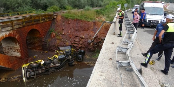 Eskipazar'da kimyasal madde yüklü tanker köprüden düştü!