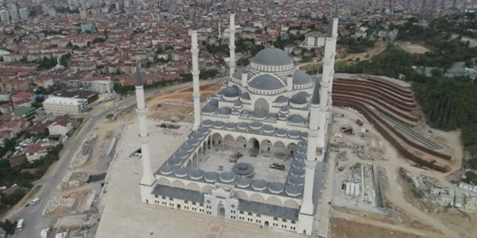 Çamlıca Camii'nde çalışmalar devam ediyor
