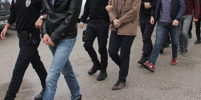 Adana'da FETÖ operasyonu: 13 asker gözaltı