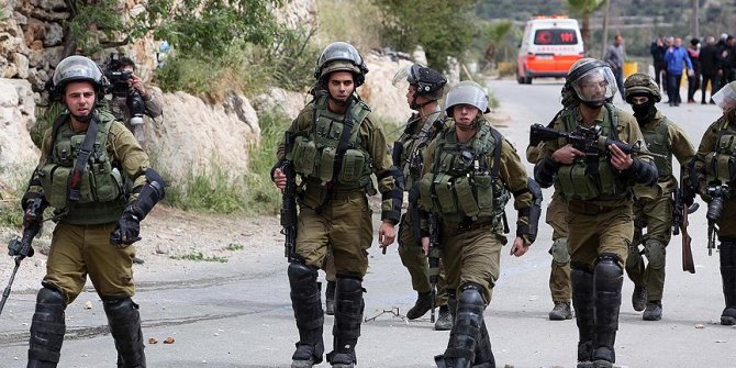 İsrail askerlerinden 15 Filistinliye gözaltı!