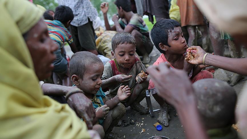 Myanmar Arakan'a insani yardımlara izin vermiyor