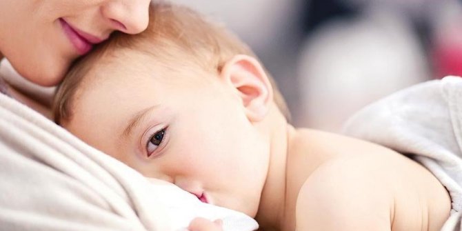 Bebekler için en hayati besin: Anne sütü! Peki Anne sütü azlığının belirtileri nelerdir?