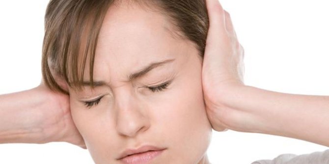 Kulak ağrısı nedenleri, belirtileri nelerdir? Tedavisi nasıl olur?