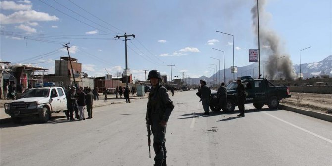 Afganistan'da Taliban saldırısı: 17 asker öldü
