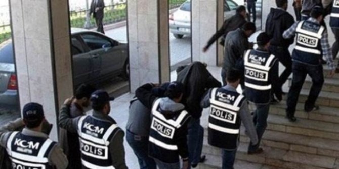 Balıkesir'de FETÖ operasyonu: 21 gözaltı