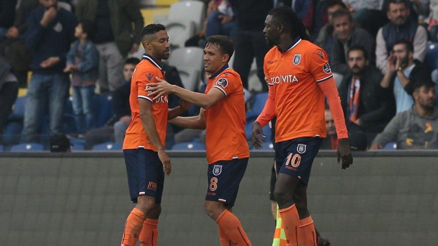 Medipol Başakşehir Kayserispor'u tek golle geçti