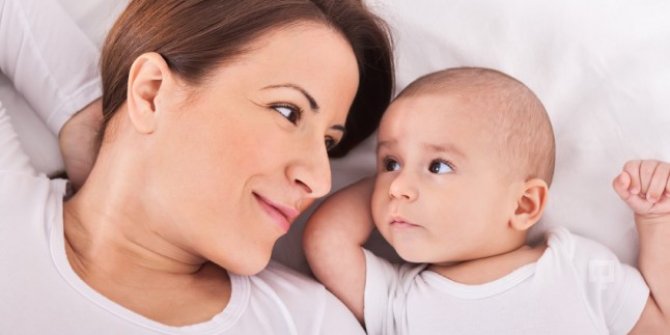 Bebekler ne zaman görmeye başlar ? Göz Nörolojisi Uzmanı  açıkladı!