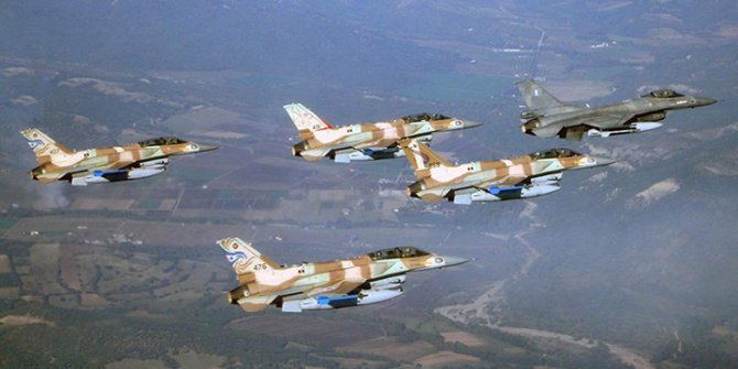 İsrail savaş uçakları, Gazze'ye ait 3 noktaya hava saldırısı