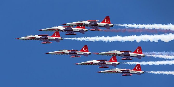 İstanbul hava sahası Türk Yıldızları için kapanacak