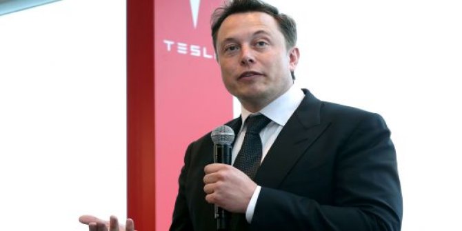 Elon Musk Tesla'dan şok karar!