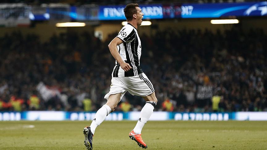 Juventus, Milan deplasmanında güldü