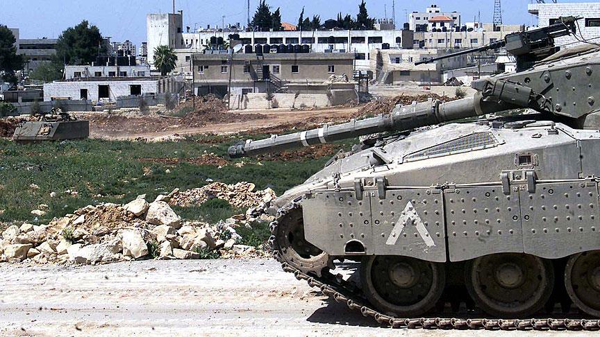İsrail tankları Gazze'yi vurdu