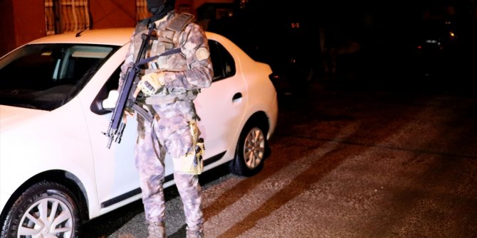 Adana'da terör operasyonu: 16 gözaltı
