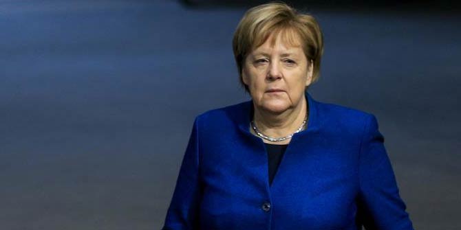 Merkel'den 'askeri çözüm yolu yok' mesajı