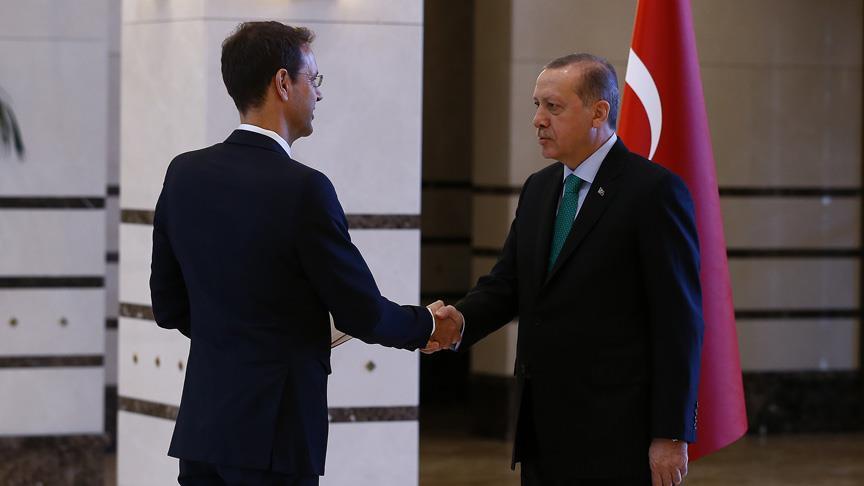 Erdoğan, İsviçre ve Özbekistan Büyükelçilerini kabul etti