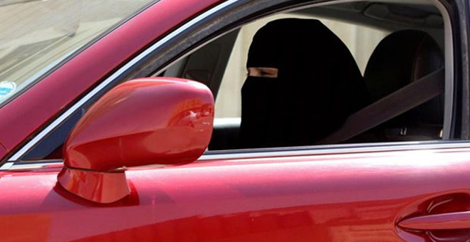 S. Arabistan`da kadınlara yasağın kalkması şoförleri vuracak